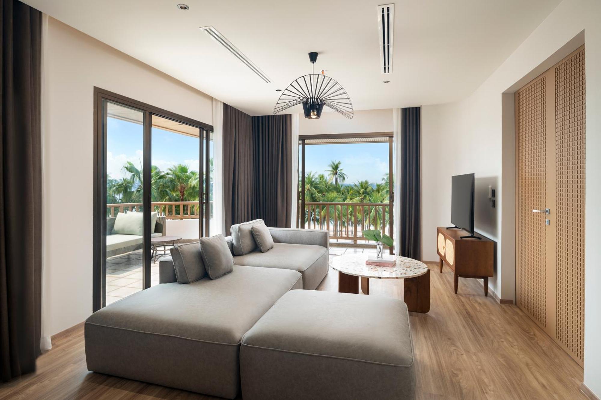 The Tide Resort Bangszen Kültér fotó