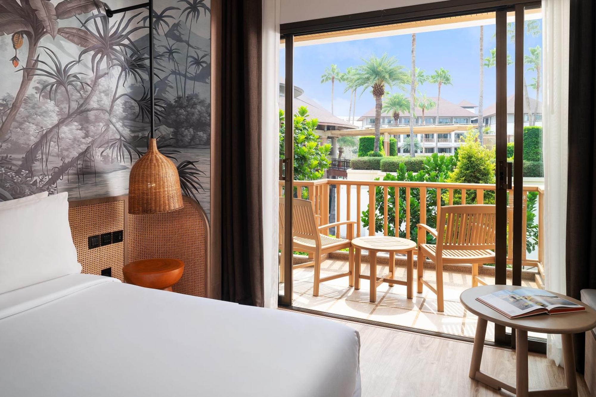 The Tide Resort Bangszen Kültér fotó