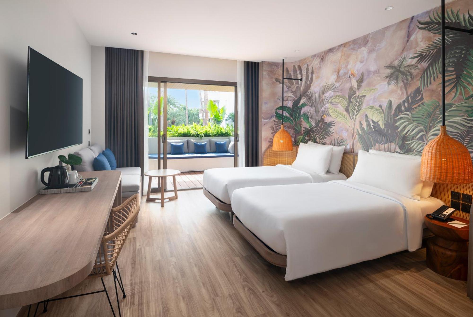 The Tide Resort Bangszen Kültér fotó