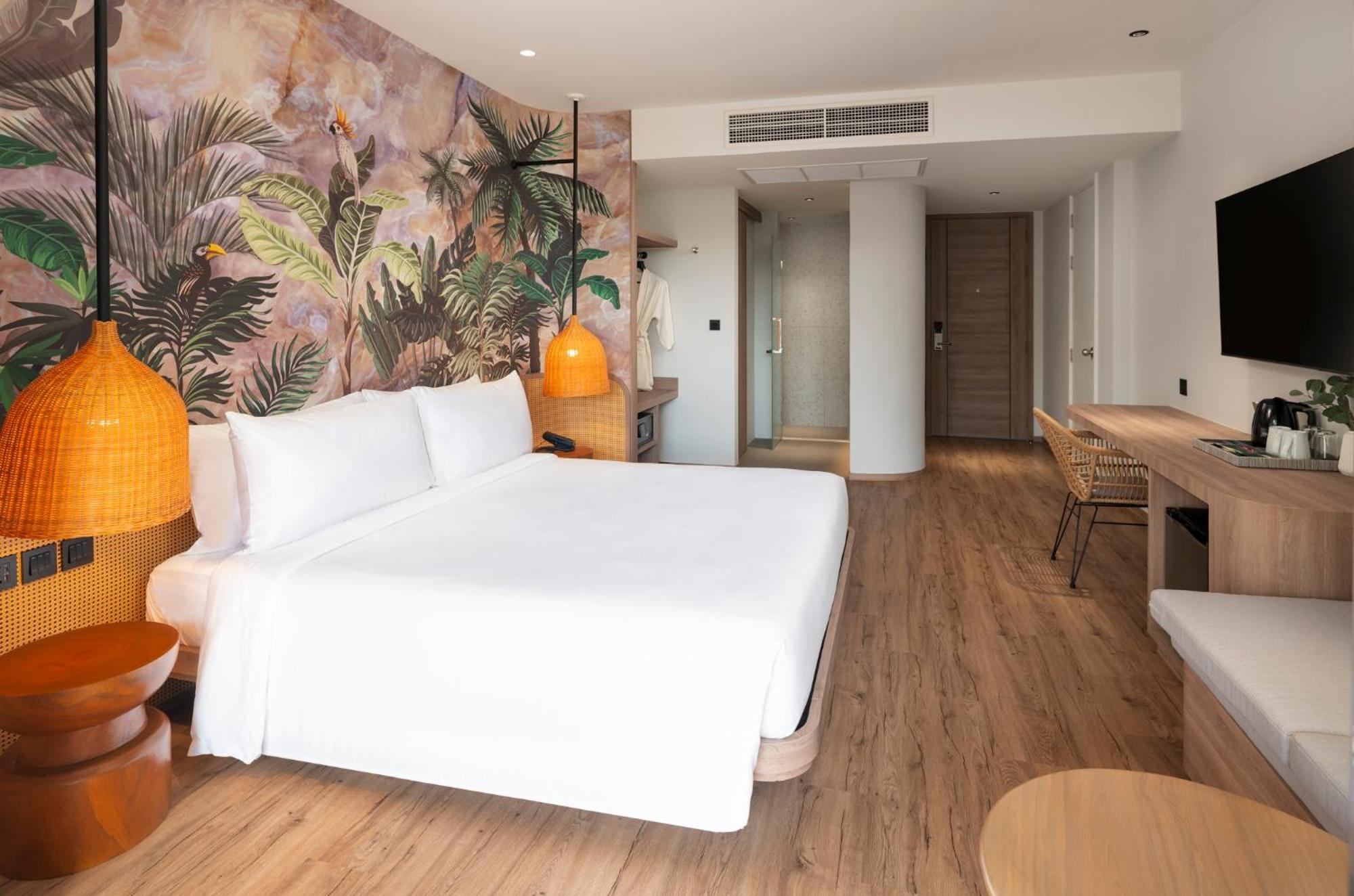The Tide Resort Bangszen Kültér fotó