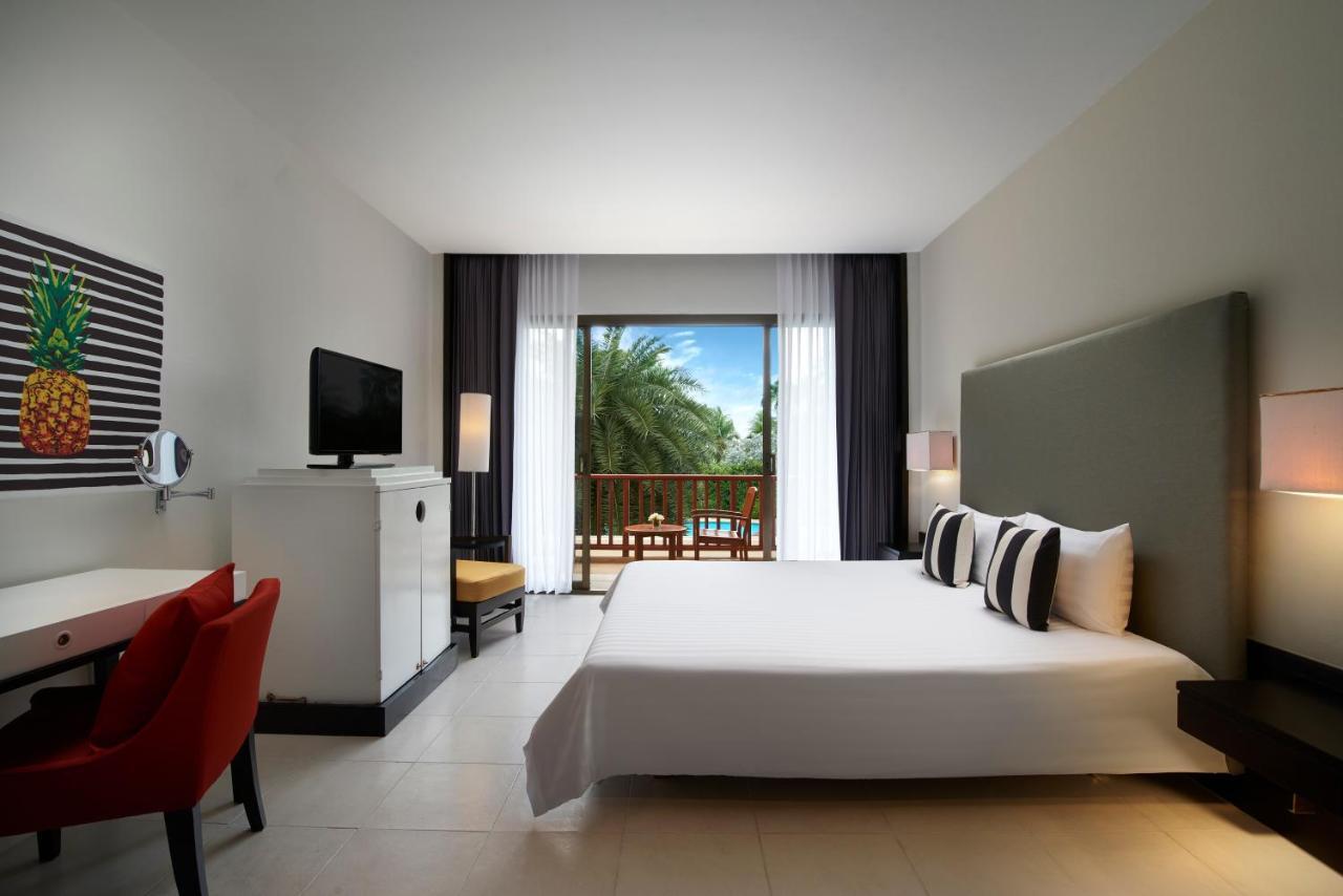 The Tide Resort Bangszen Kültér fotó
